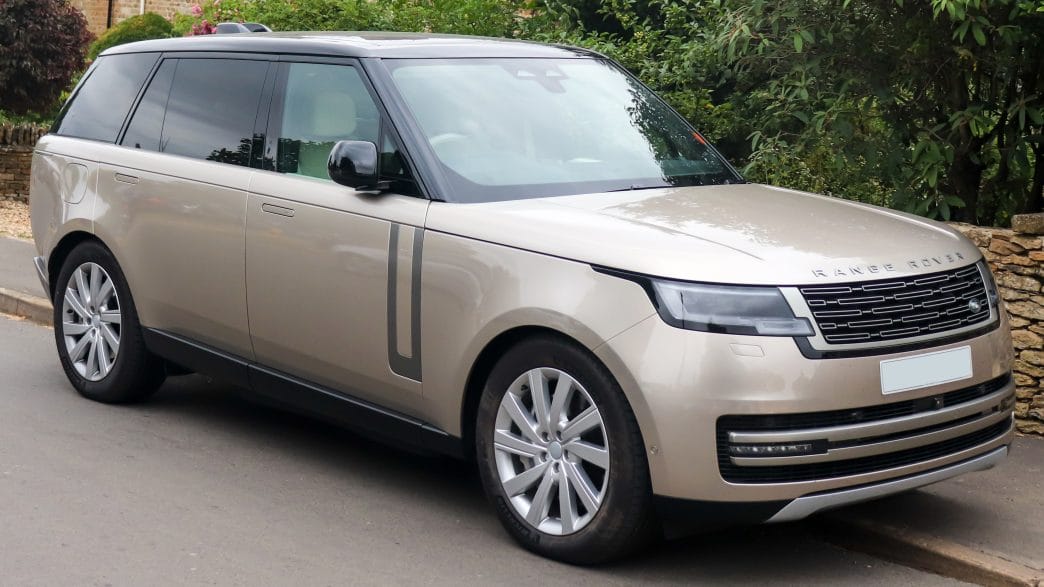 2025 Range Rover Autobiography, HSE, and SE